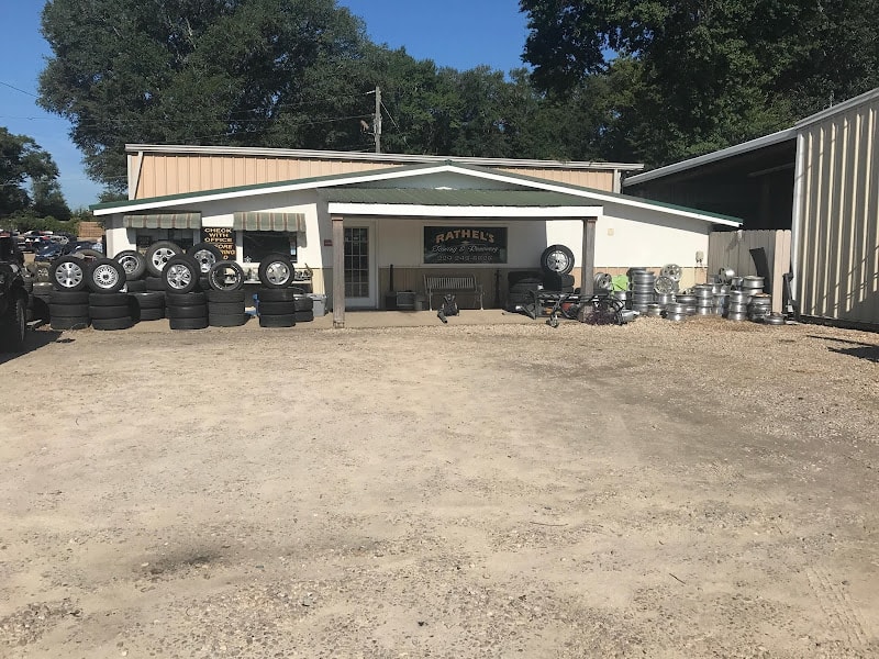 C & R ( Rathel&apos;s) Auto Parts & Collision