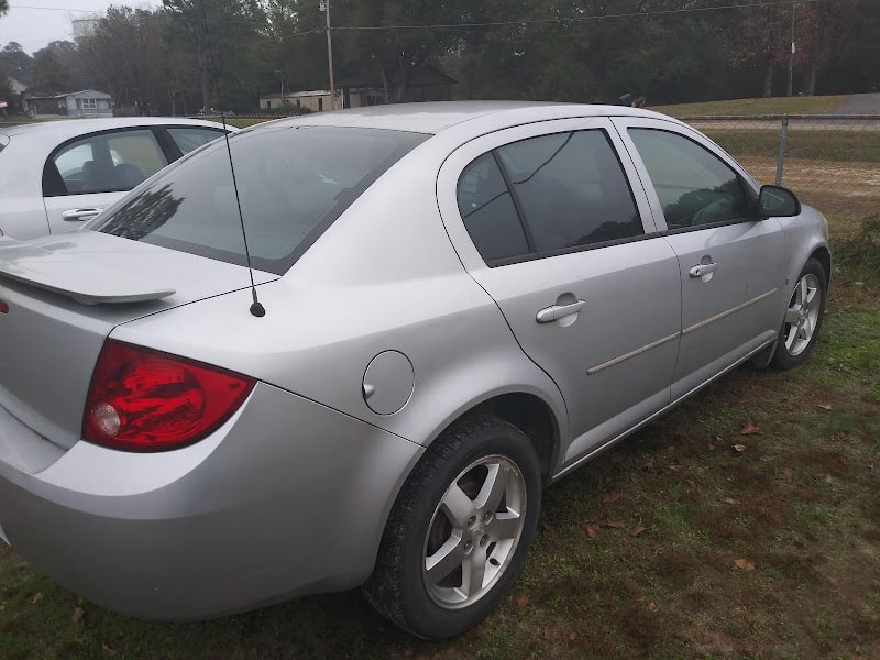 Lester&apos;s Auto Salvage Salvage yard at 13375 Brooklyn Rd