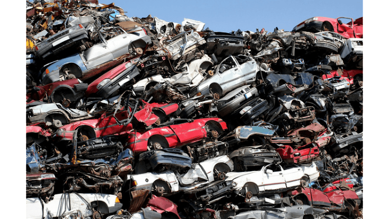 Us Auto Parts & Salvage Junkyard at 800 Alpha St